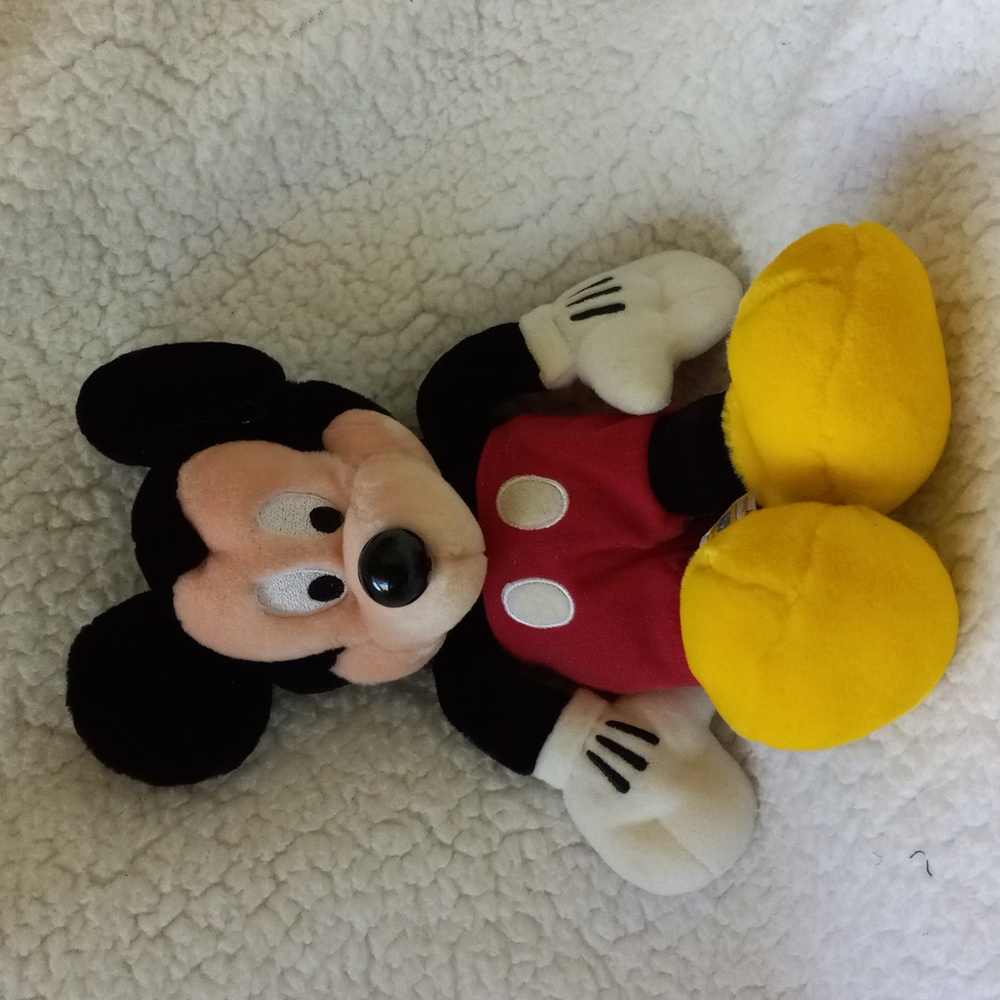 Vintage Walt DisneyWorld Mickey Mouse Pal Zipper Back Plush